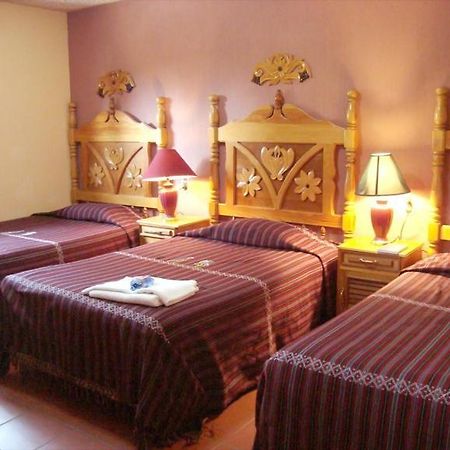 Hotel Y Restaurante Villa Небах Экстерьер фото